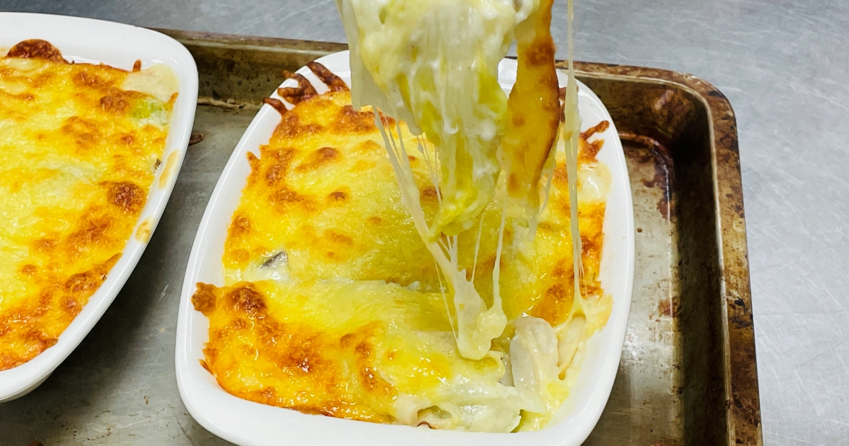 焗奶油白菜Baked  cabbage mixed with white sauce